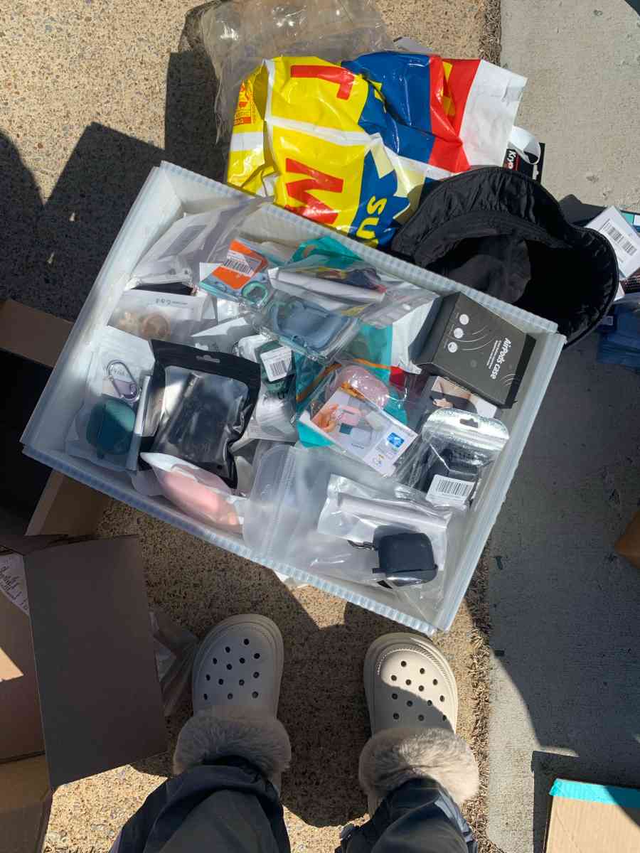 Airpod 4 miscellaneous cases - Springfield, Virginia