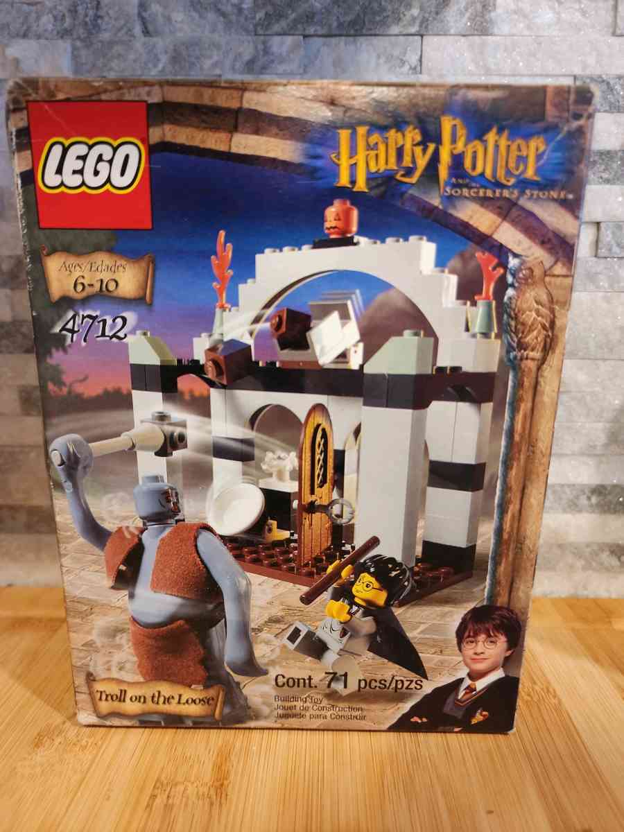 LEGO Harry Potter And The Sorcerers Stone Troll on the Loose - Greensboro, North Carolina