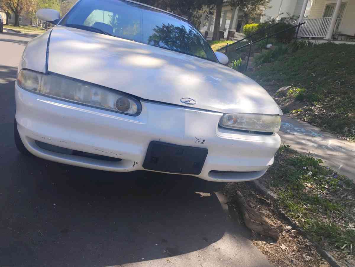 nice car - Saint Joseph, Missouri - FleaMarketBay