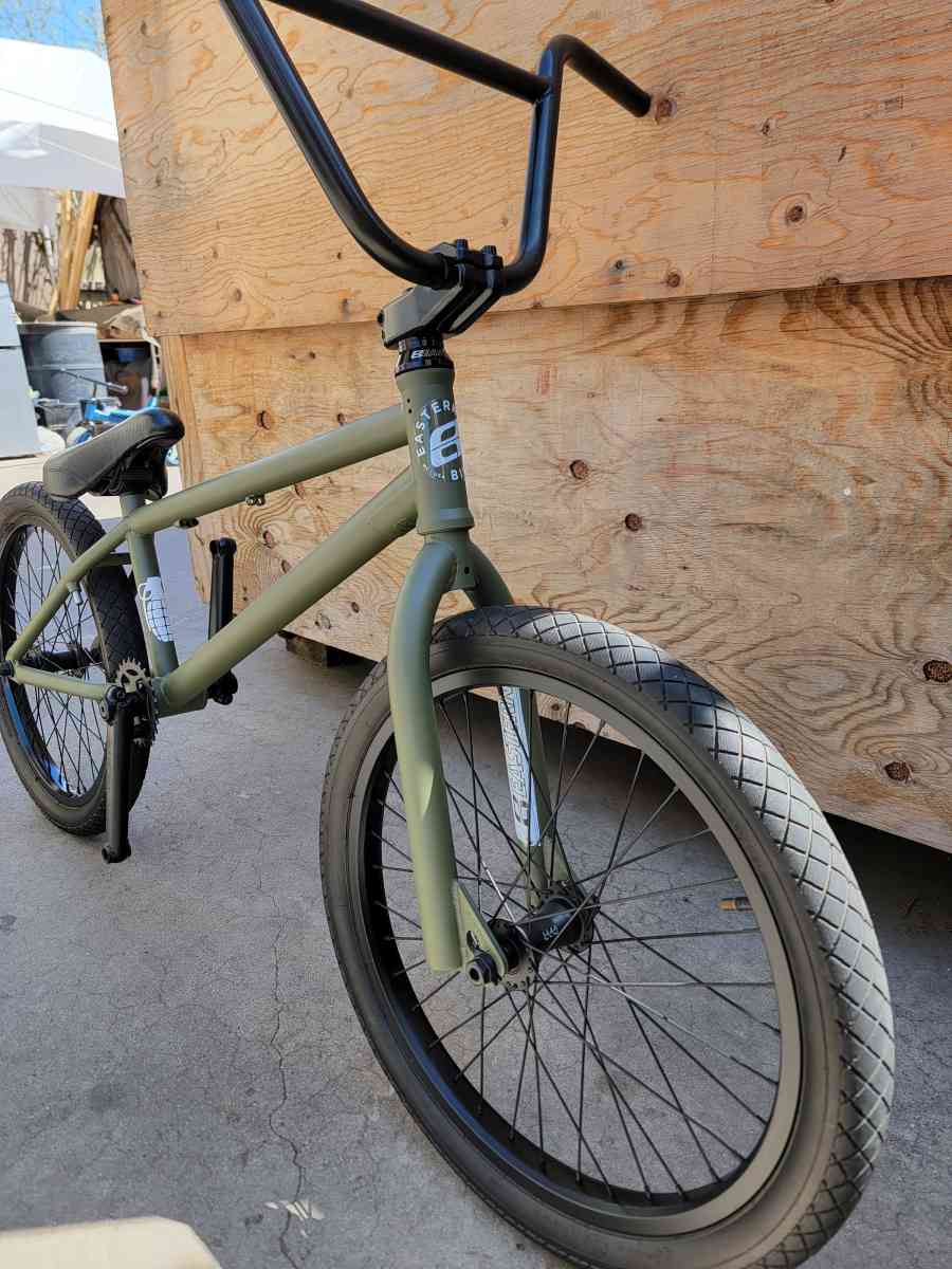 20 Easternbmx - Carson, California - FleaMarketBay