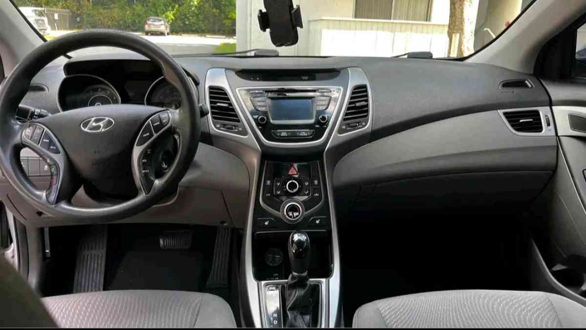 HYUNDAI ELANTRA 2014 - Miami, Florida - FleaMarketBay