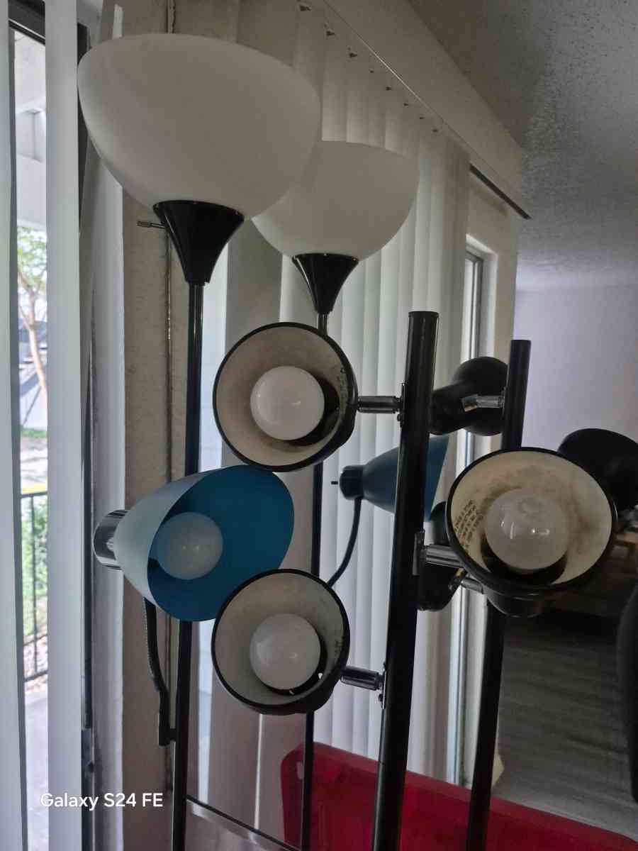 lamps - Austin, Texas - FleaMarketBay