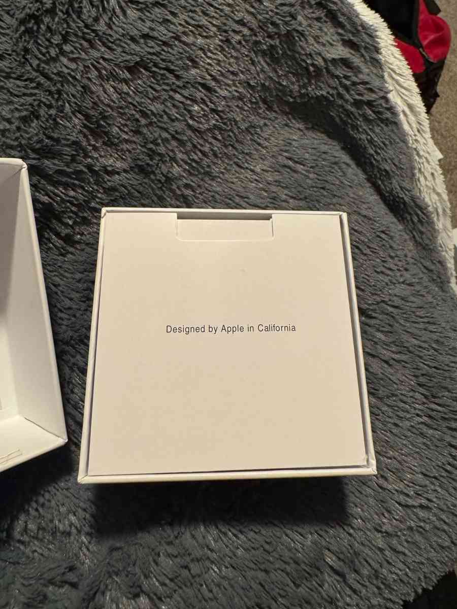 Apple AirPods Pro 2nd Gen - Springfield, Missouri - FleaMarketBay