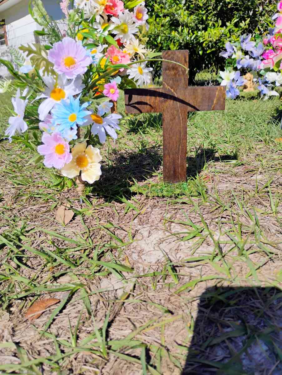 artificial flower arrangements - Jacksonville, Florida - FleaMarketBay