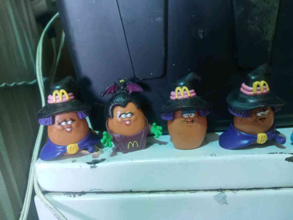 vintage toys - Rossville, Georgia - FleaMarketBay