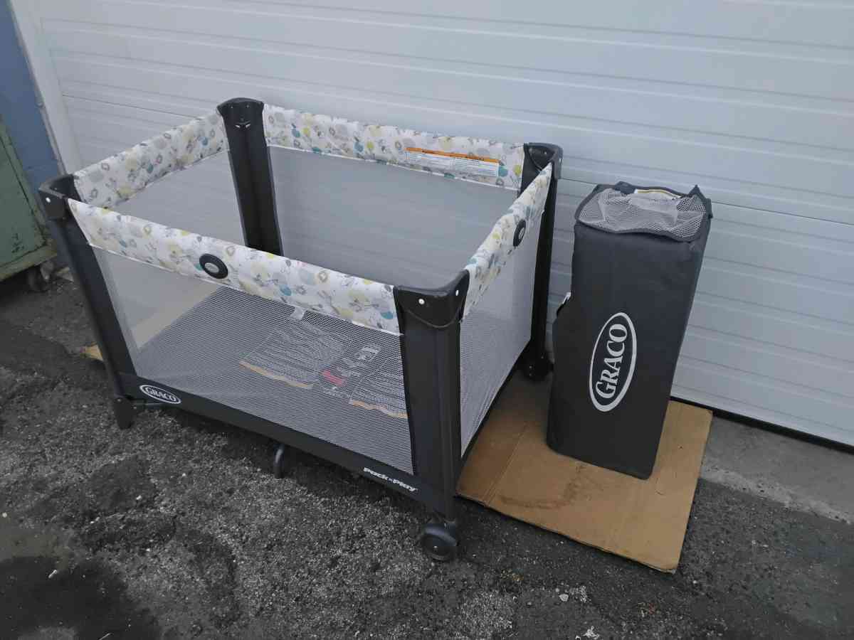 Graco Pack N Play Portable Play Pen OEM Very Clean Like New - Williamstown, New Jersey - FleaMarketBay