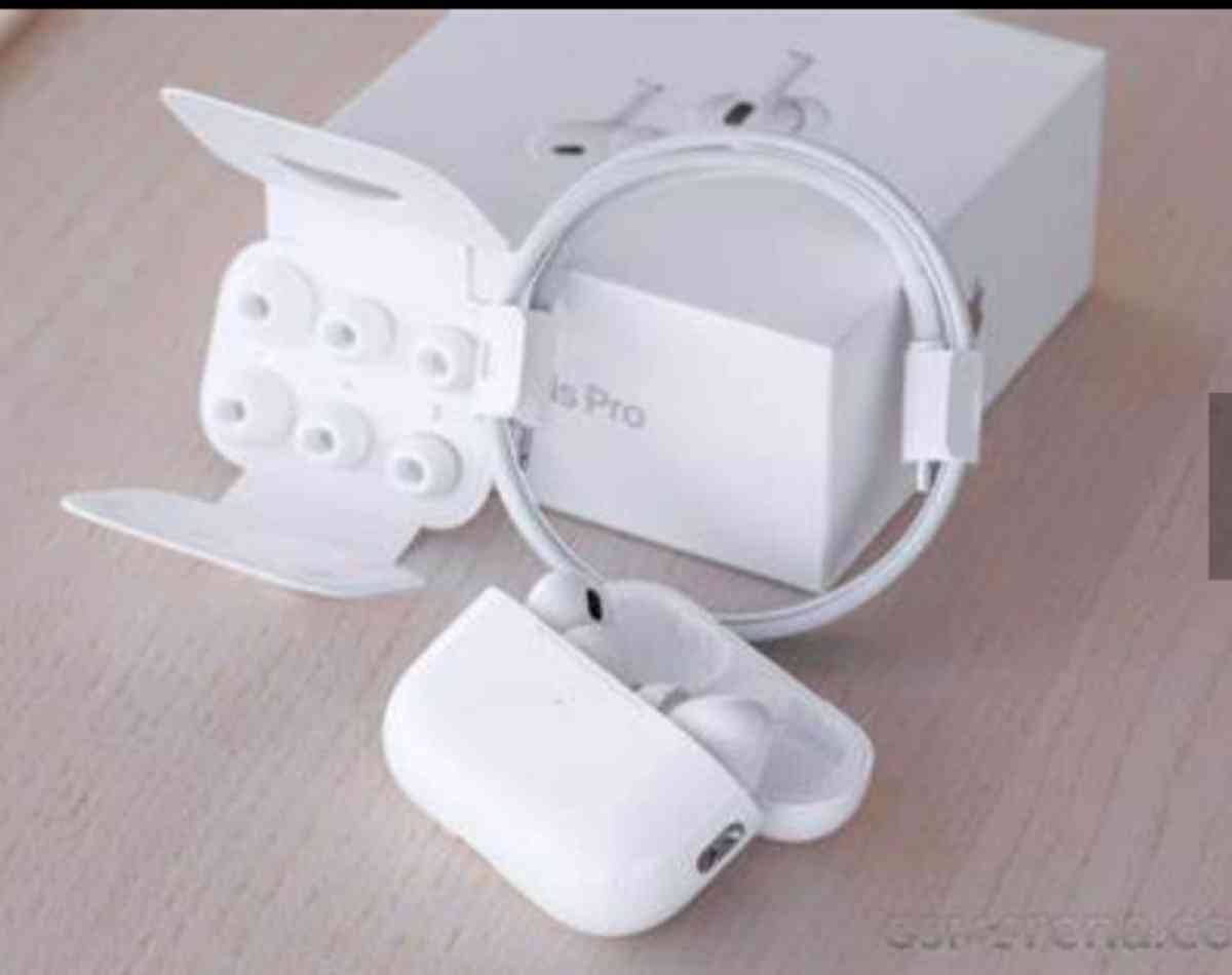 Apple Air Pod Pro 2nd Generation - Blythe, California - FleaMarketBay