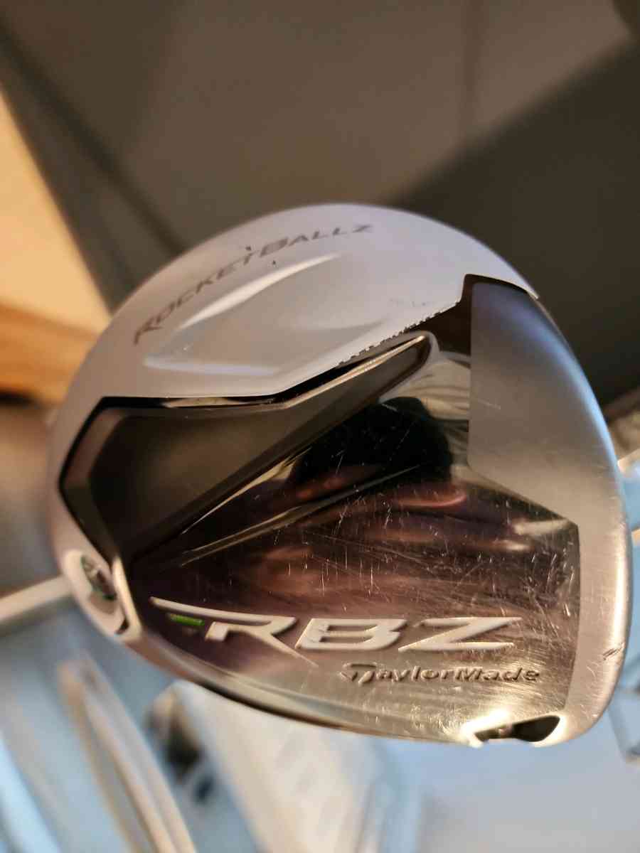 Taylormade RBZ Driver with Matrix Ozik Flex S shaft w cover - Greensboro, North Carolina - FleaMarketBay