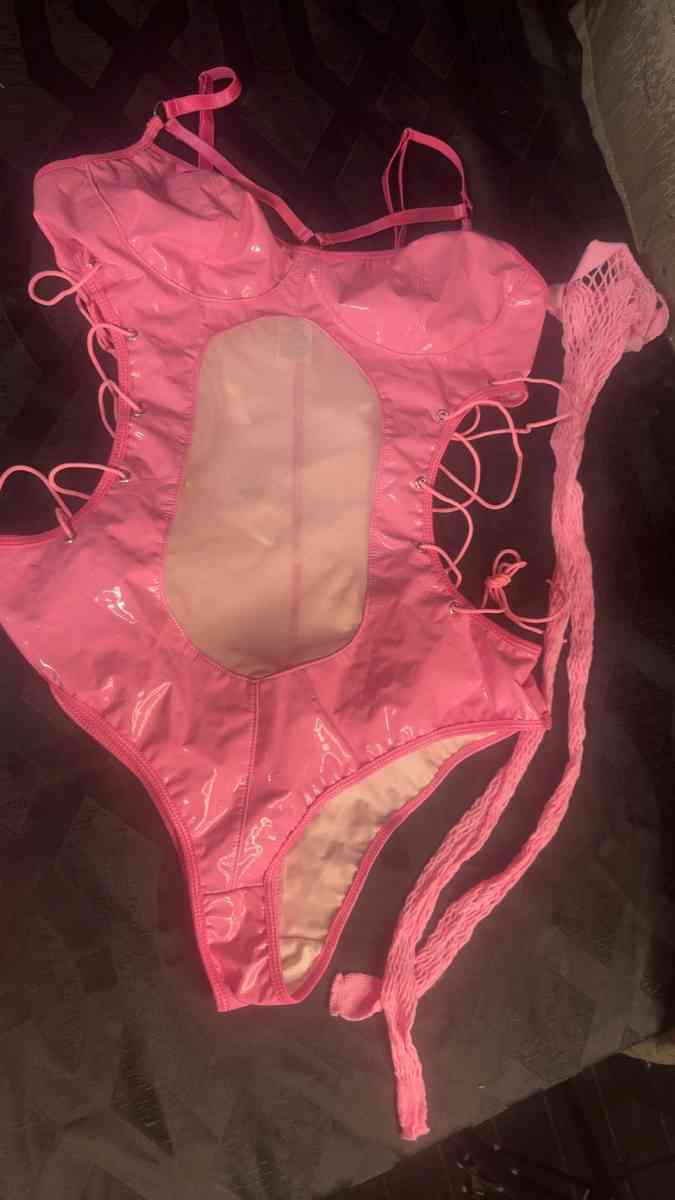 new sexy lingerie size Medium - New Britain, Connecticut - FleaMarketBay