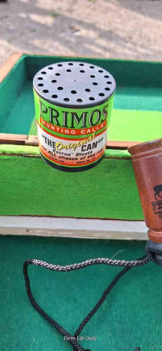 Deer calls and rattle bag - Tangipahoa, Louisiana - FleaMarketBay