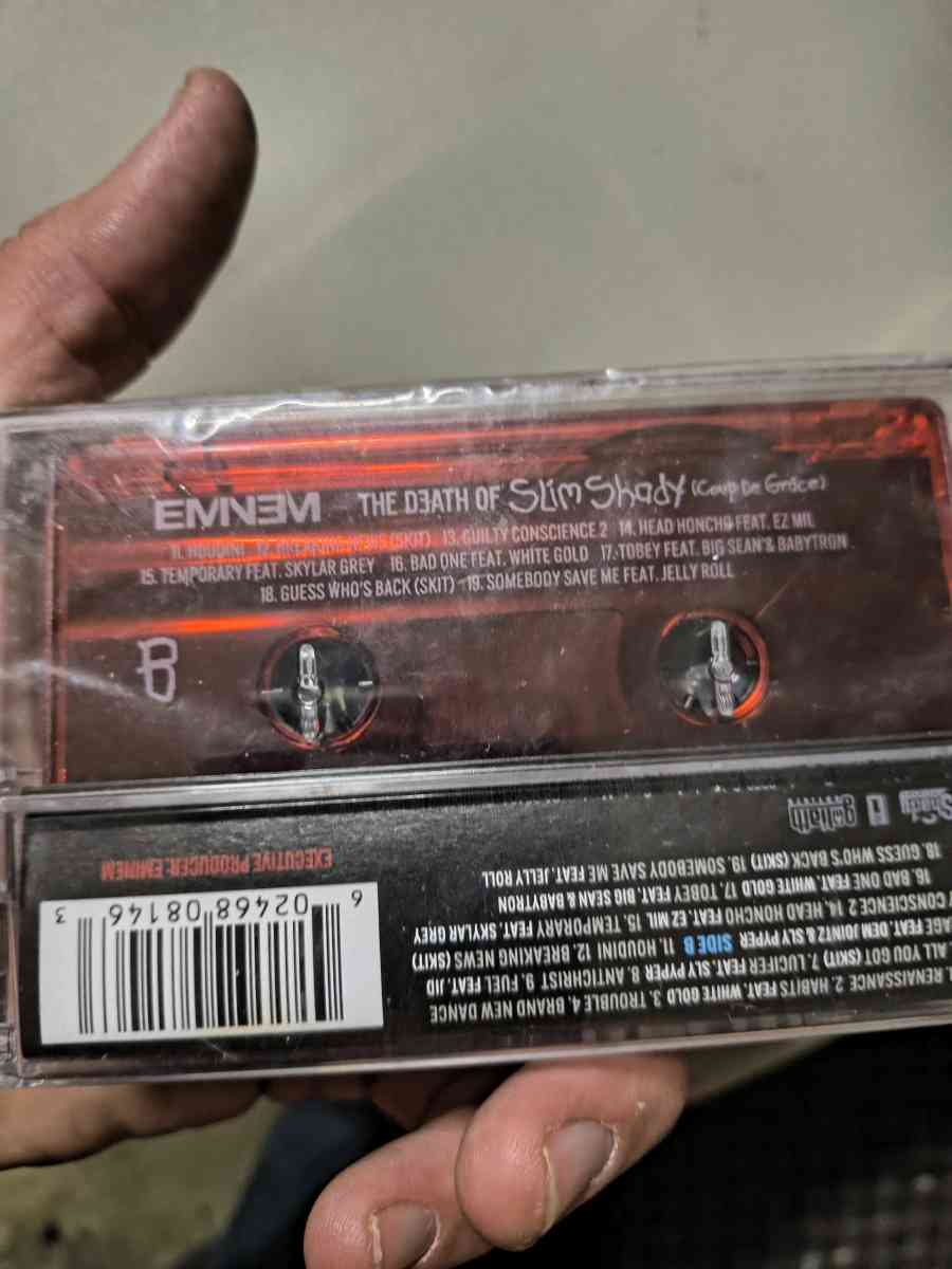 Eminem Death Of Slim Shady Cassette Rare Red Em website - Damascus, Maryland - FleaMarketBay