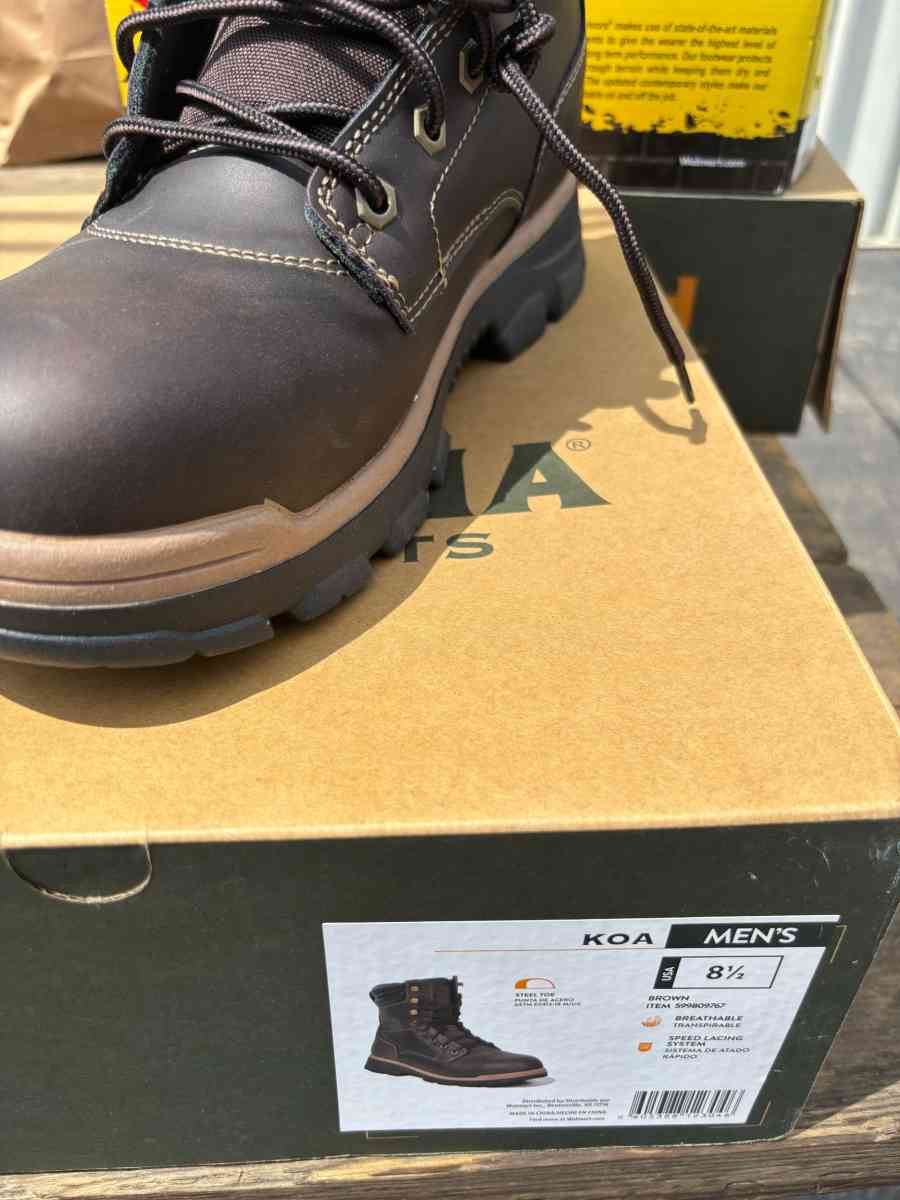 shoes boots - Zebulon, North Carolina - FleaMarketBay