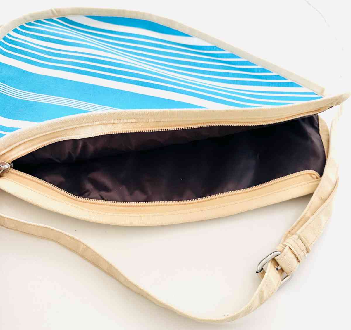 Ame  Lulu Riley Racquet Cover Ticking Stripe - Vero Beach, Florida - FleaMarketBay