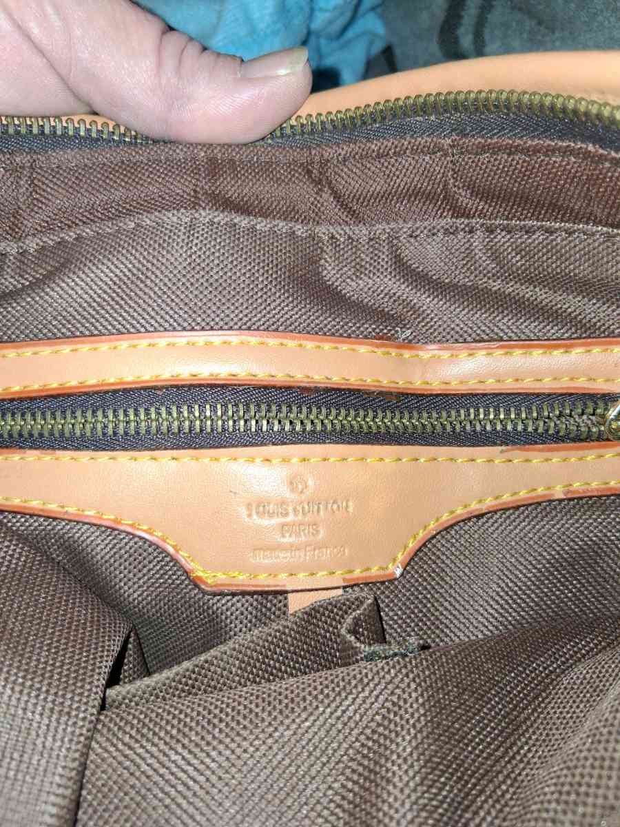 Louis Vuitton bucket purse - Saint Louis, Missouri - FleaMarketBay