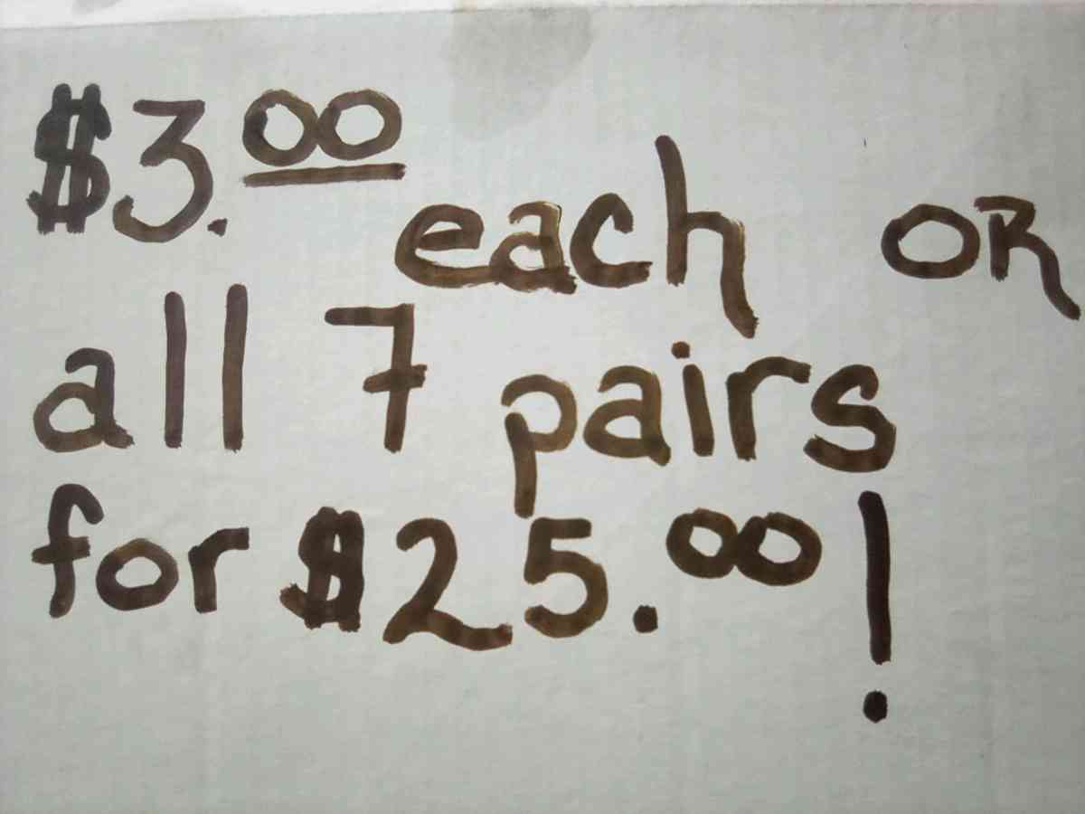 Girls shoes all like new - Auburndale, Florida