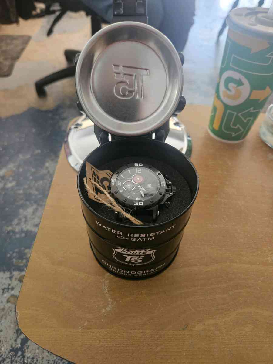 Watches - Orange, Virginia - FleaMarketBay