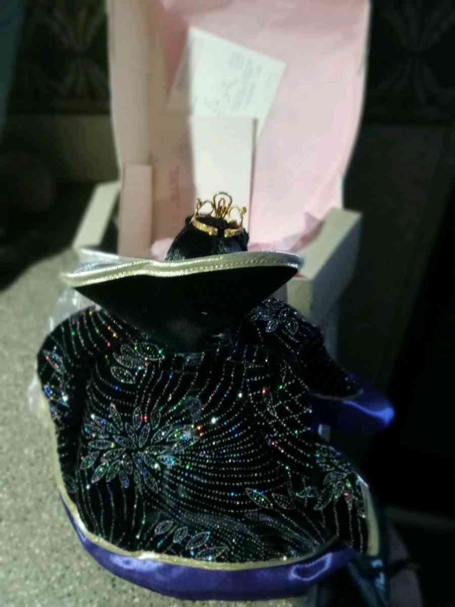 Madame Alexander Wicked Stepmother - Newton, Illinois - FleaMarketBay