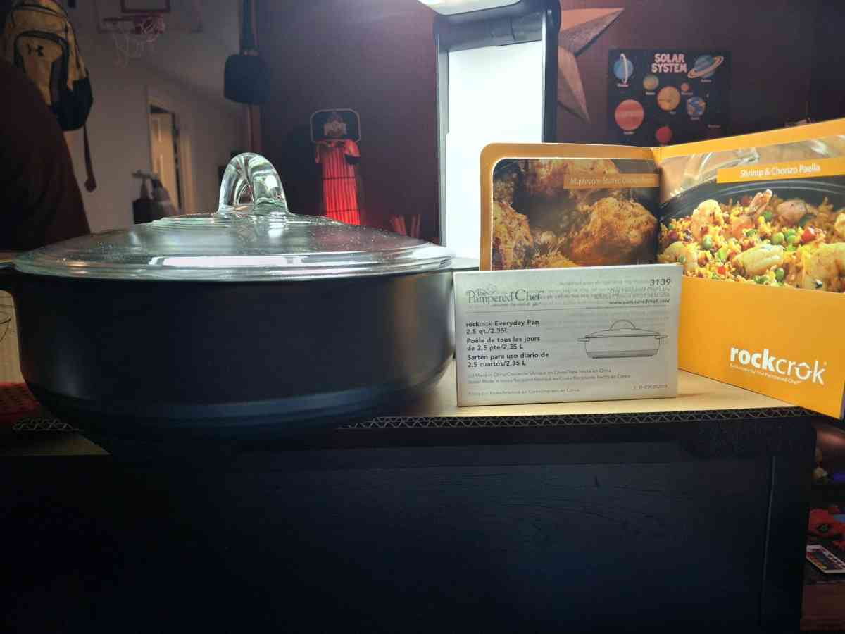 pampered chef - Dayton, Ohio - FleaMarketBay