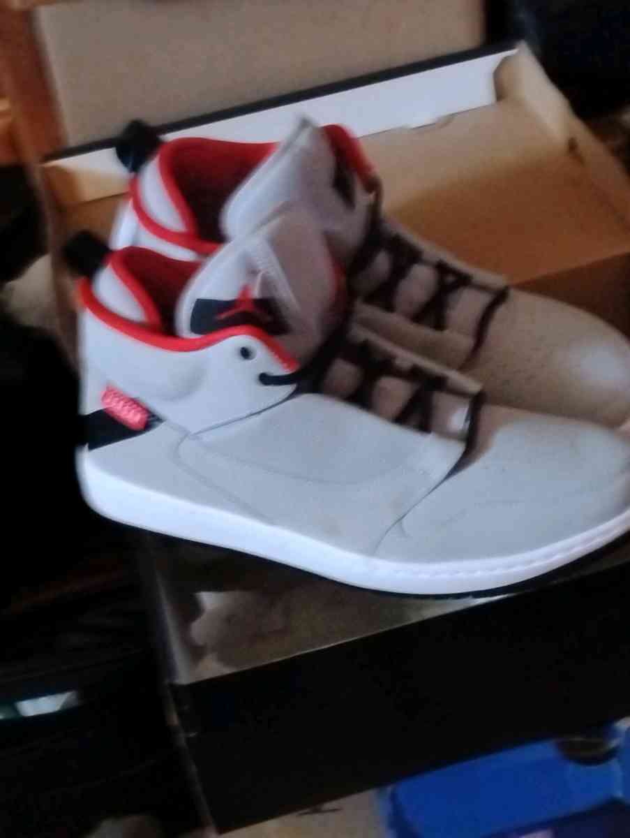 Jordan fadeaways - Wilkes Barre, Pennsylvania - FleaMarketBay