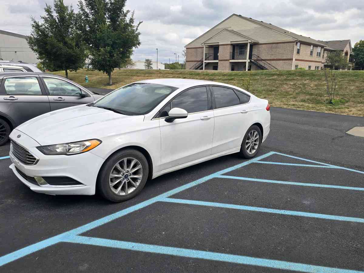 Ford Fusion 2017 - Indianapolis, Indiana - FleaMarketBay