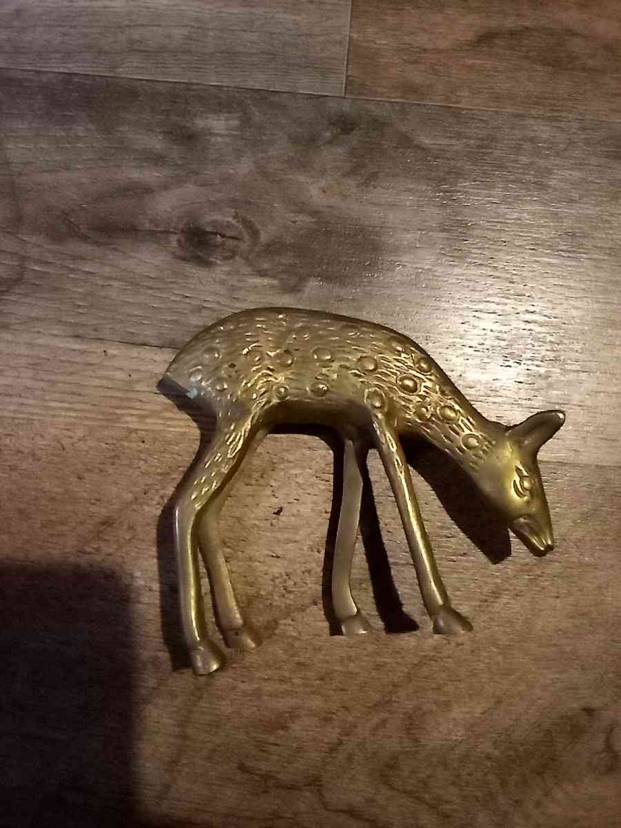 vintage brass deer - Mc Minnville, Tennessee - FleaMarketBay