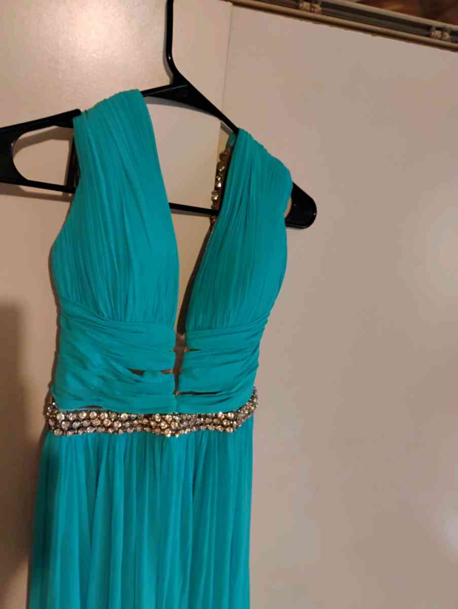 Prom Homecoming Dress - Genesee, Michigan - FleaMarketBay