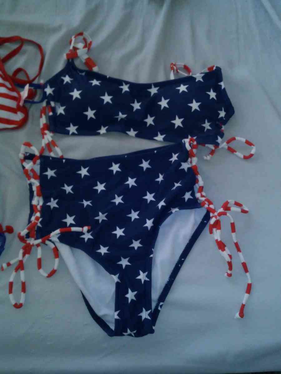 4 bathing suits for sale size small - Miami, Florida - FleaMarketBay
