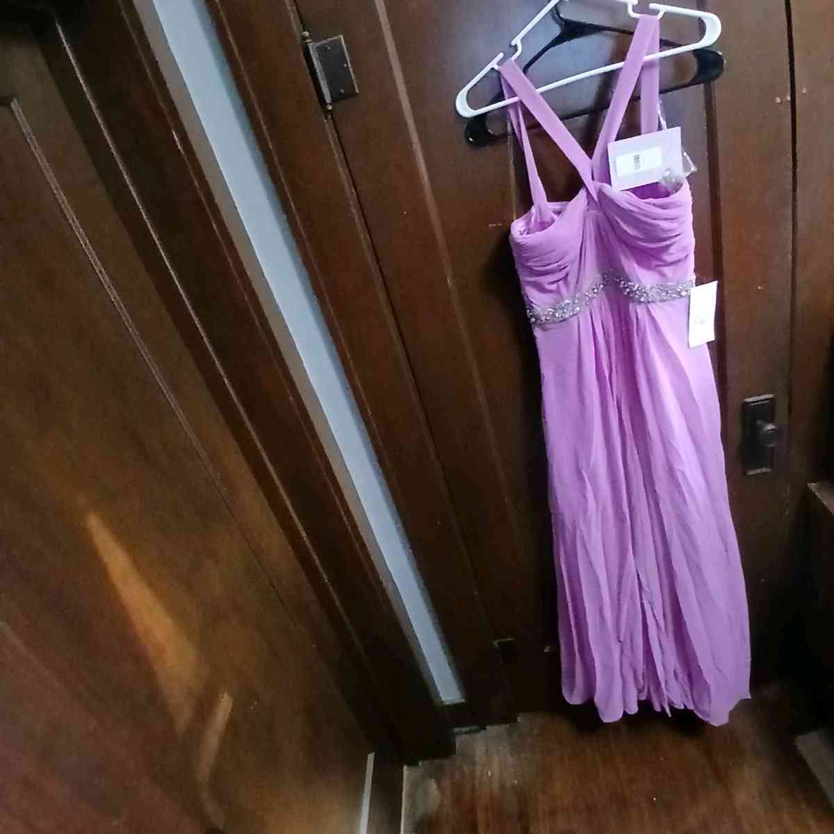 designer dresses - Ainsworth, Nebraska - FleaMarketBay