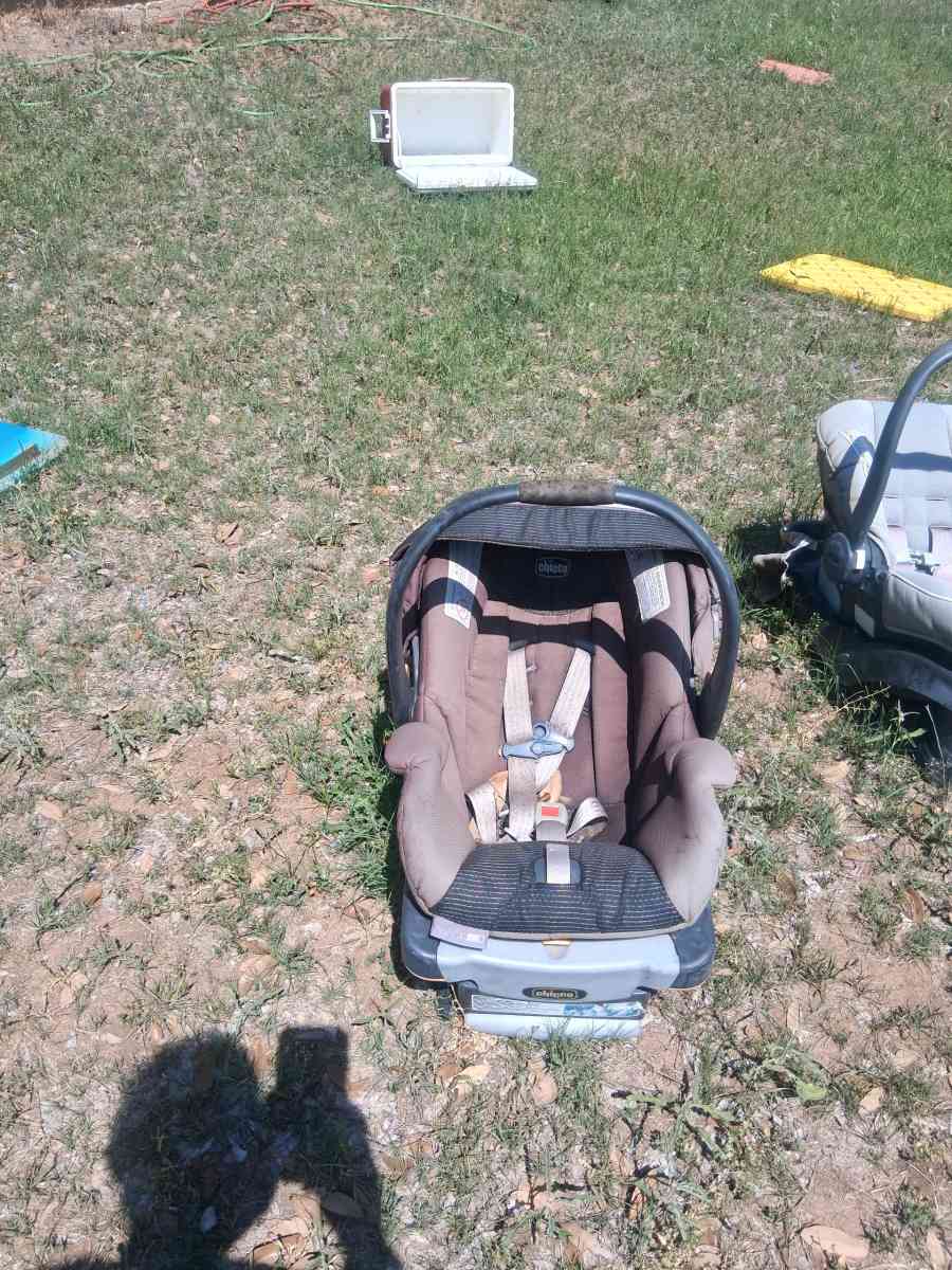 BABY CARSIT - Burnet, Texas