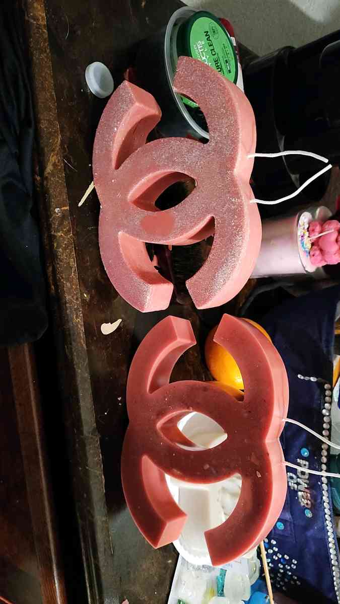 Louis vuitton versace and Chanel candles - Houston, Texas - FleaMarketBay