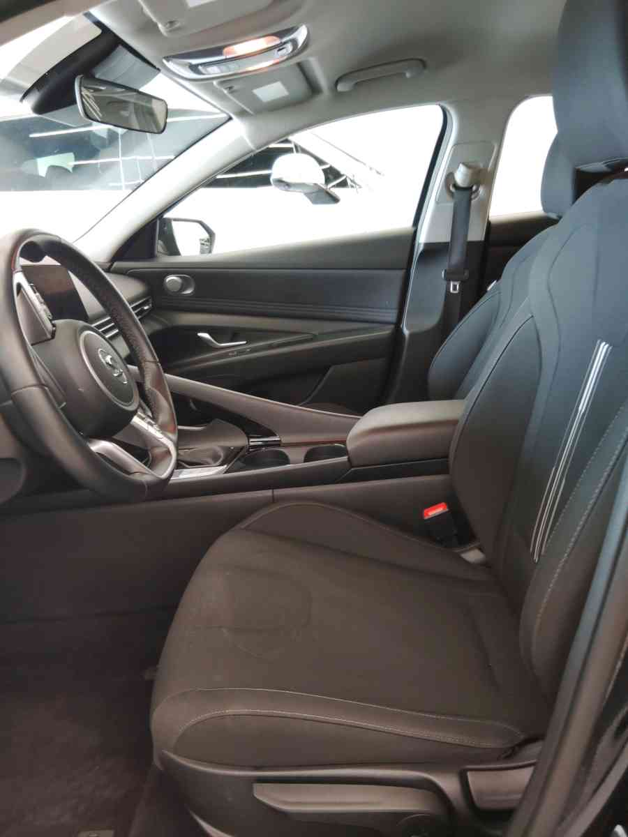 2023 Hyundai Elantra SEL - Greenville, Texas - FleaMarketBay