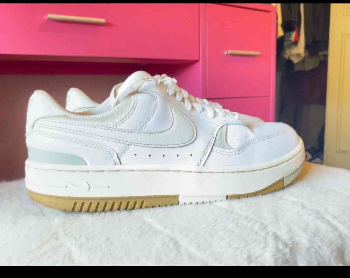 shoes - Lynchburg, Virginia