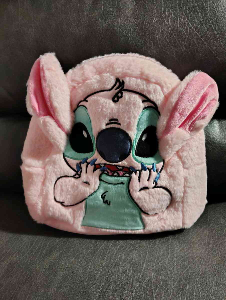 Disney backpacks - Milwaukee, Wisconsin - FleaMarketBay