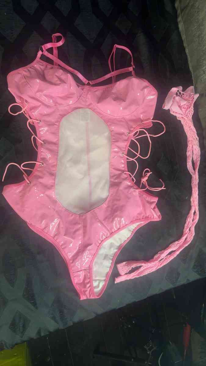 new sexy lingerie size Medium - New Britain, Connecticut - FleaMarketBay