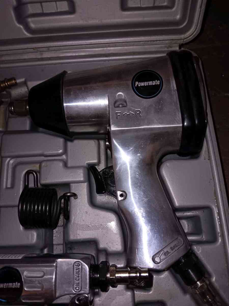 Coleman Powermate 50 PC Kit - Uniontown, Pennsylvania - FleaMarketBay