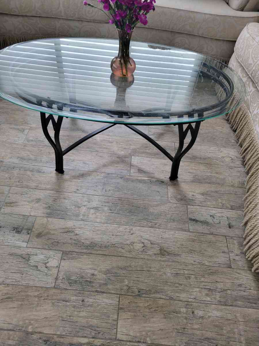 family room furniture set - Chesterfield, Missouri - FleaMarketBay