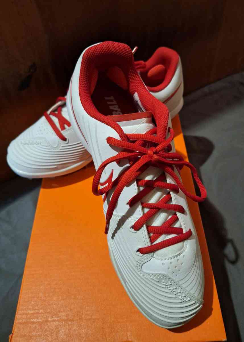 Nike Lunar Hyperdiamond Womens RedWhite Softball Cleats - Buckingham, Virginia - FleaMarketBay