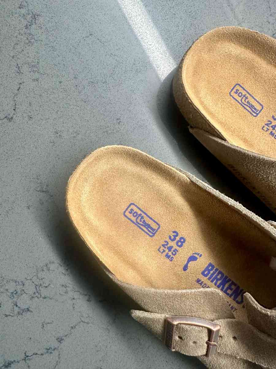 Birkenstock Womens Boston Clogs Taupe Narrow Size 38 - Stamford, Connecticut - FleaMarketBay