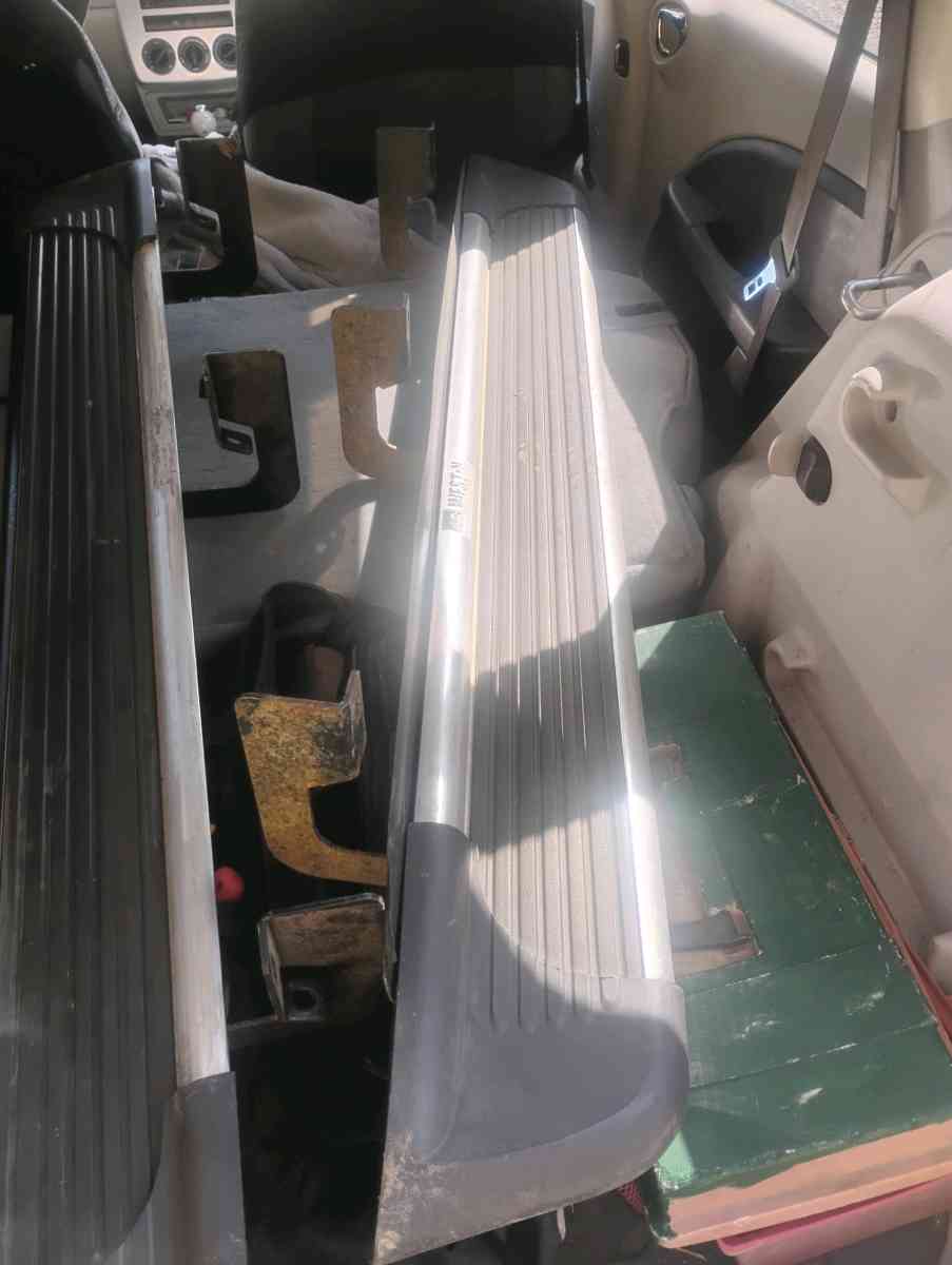 running boards for Toyota or small ford truck great shape - Elizabethton, Tennessee - FleaMarketBay