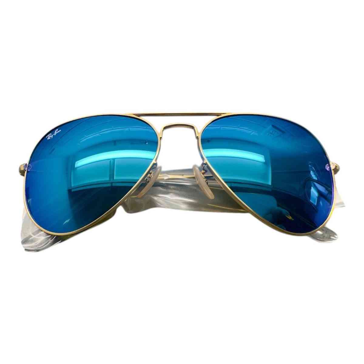 RAY BAN BLUE MIRROR AVIATOR SUNGLASSES - Stamford, Connecticut - FleaMarketBay