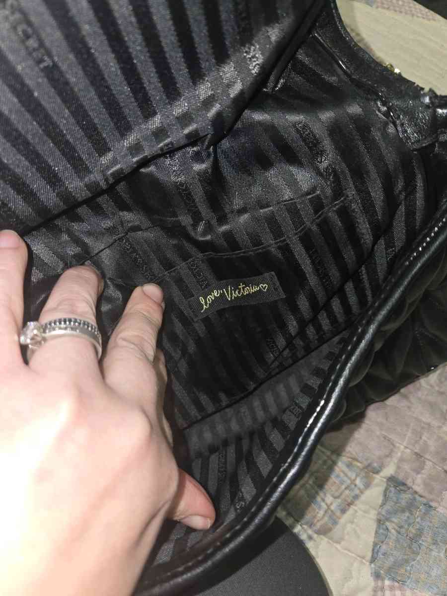 like new crossbody purse no flaws see pics - Manteca, California - FleaMarketBay