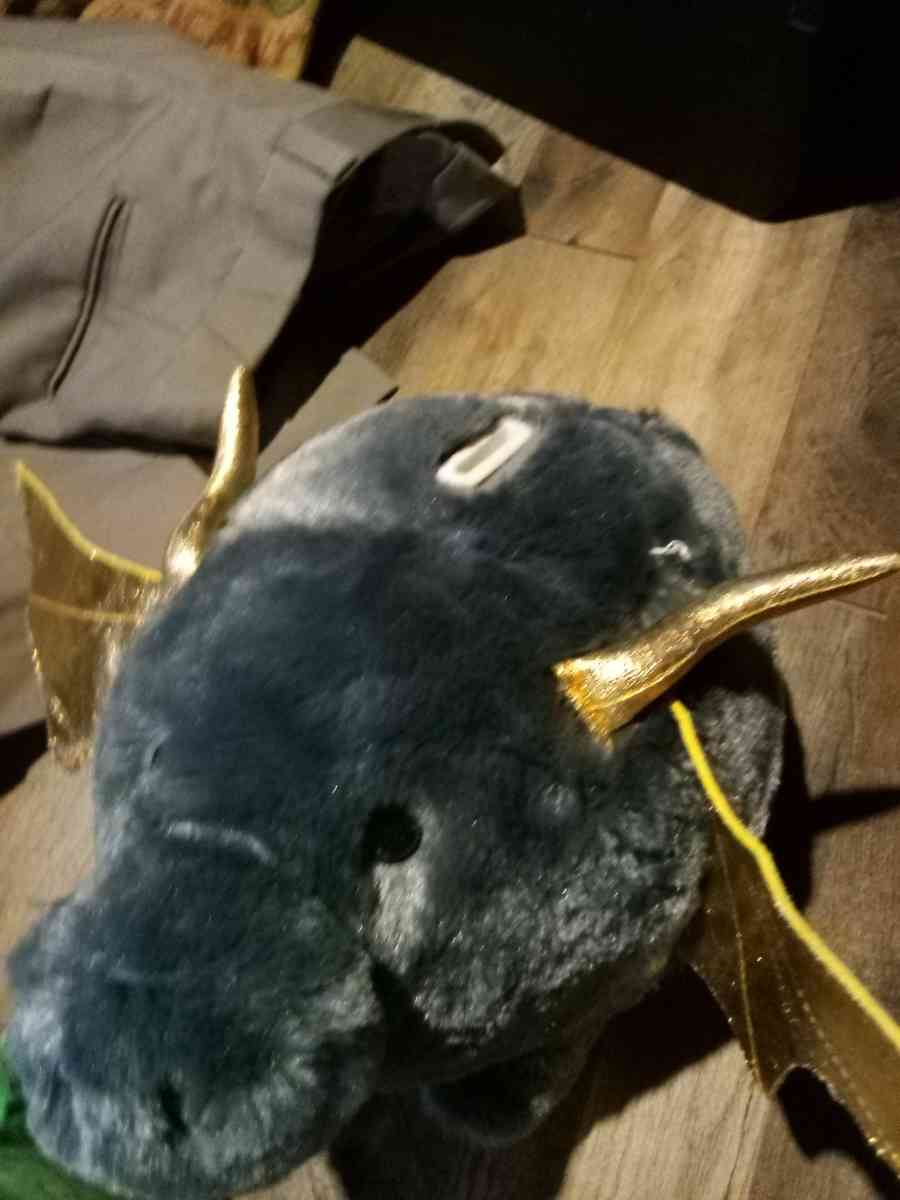 stuffed piggy bank with bat wings - Mc Minnville, Tennessee - FleaMarketBay