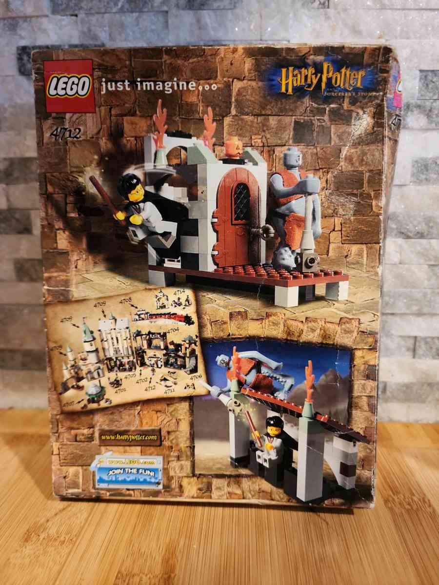 LEGO Harry Potter And The Sorcerers Stone Troll on the Loose - Greensboro, North Carolina - FleaMarketBay