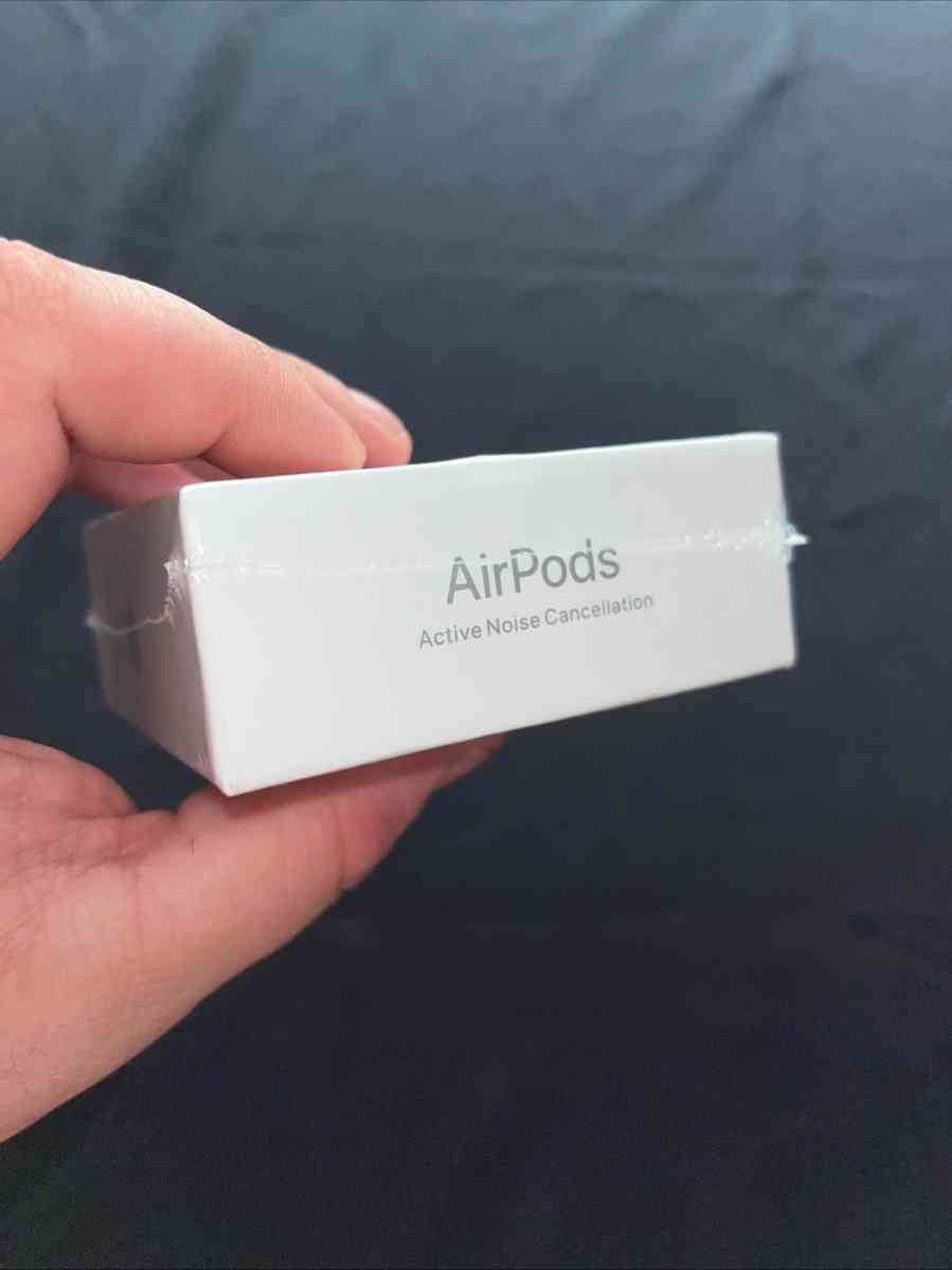 AirPods 4 - Central City, Kentucky - FleaMarketBay