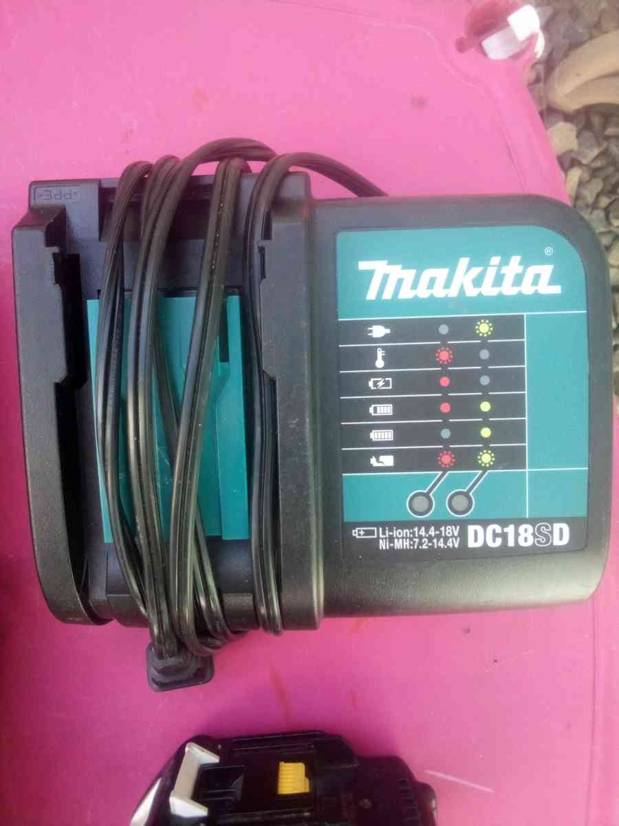 Makita chargers and 1 battery - Phoenix, Arizona