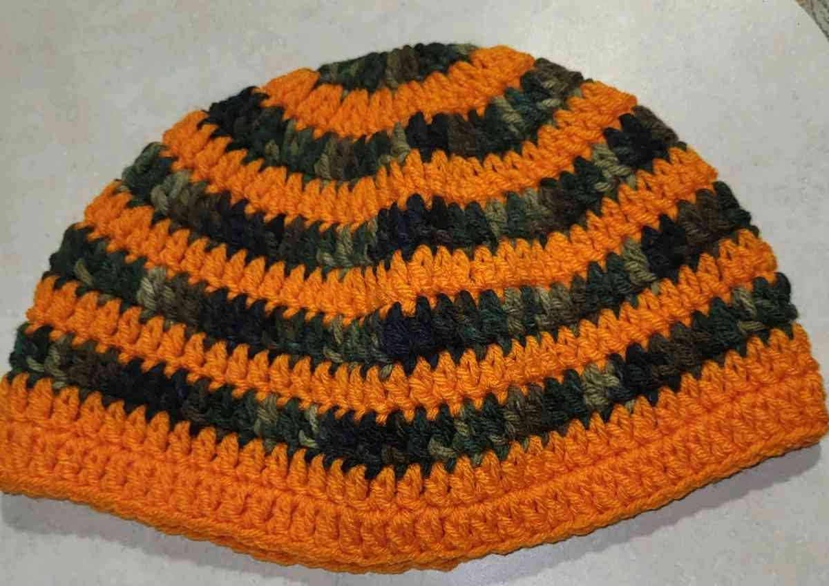 Mens Beanies - Ruidoso, New Mexico - FleaMarketBay