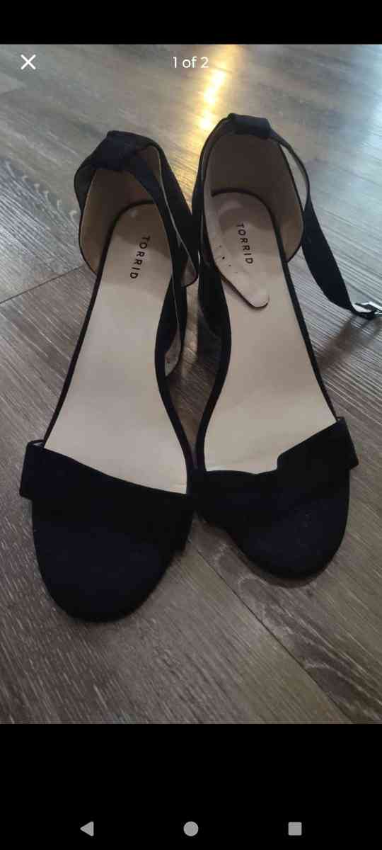 heels - Monmouth, Oregon - FleaMarketBay