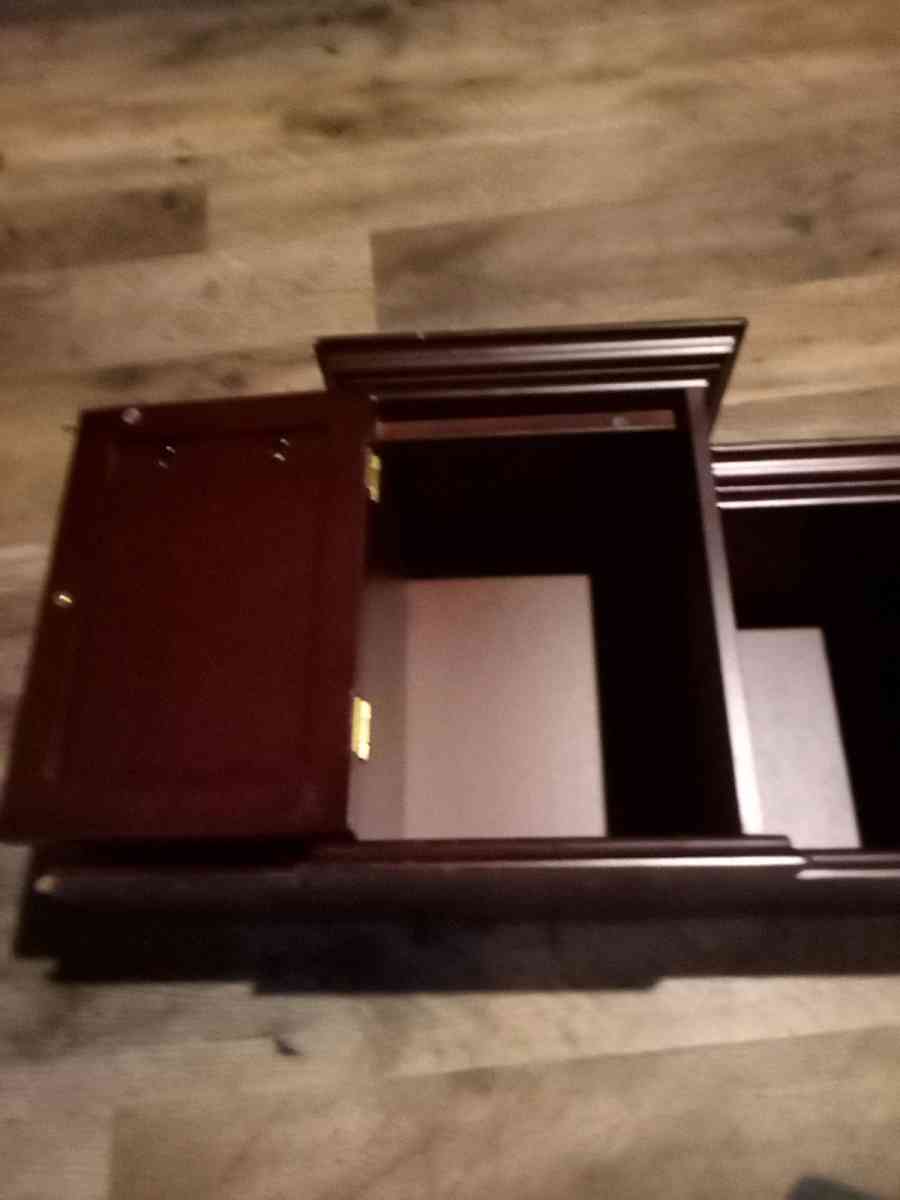 picture frame stand - Mc Minnville, Tennessee - FleaMarketBay