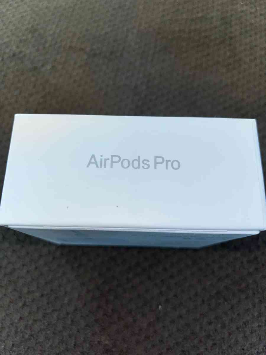 apple AirPods Pro gen 2 with active noise cancellation - Peoria, Arizona - FleaMarketBay