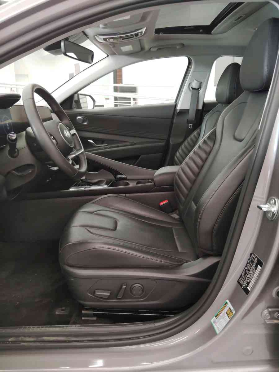 2024 Hyundai Elantra Limited - Greenville, Texas - FleaMarketBay